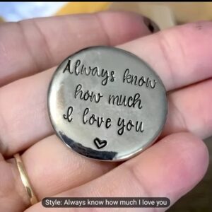 Love sayings button