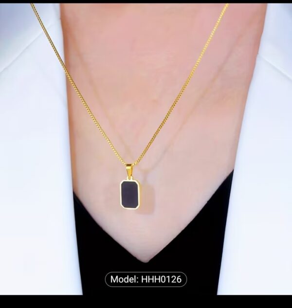 Elegant black stone golden chain necklace