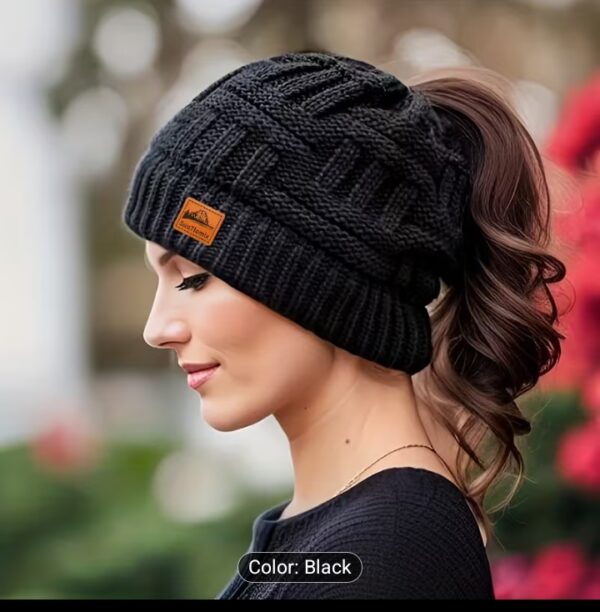 Women's beanie ponytail compatible